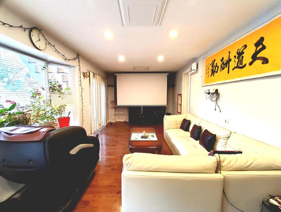 Renovated Cozy Bedroom With Private Washroom Toronto Eksteriør bilde